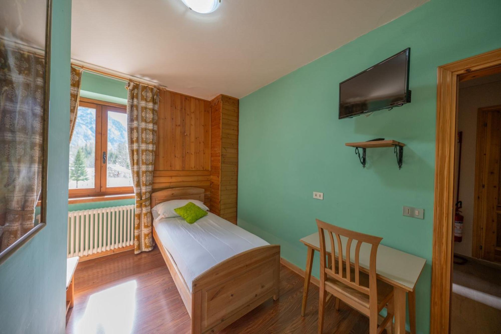 Hotel Griglieria Pizzeria Gnomo Goloso Stabiziane