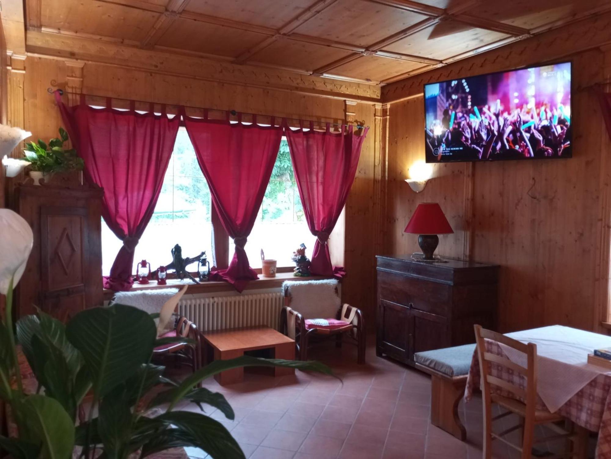 Hotel Griglieria Pizzeria Gnomo Goloso Stabiziane